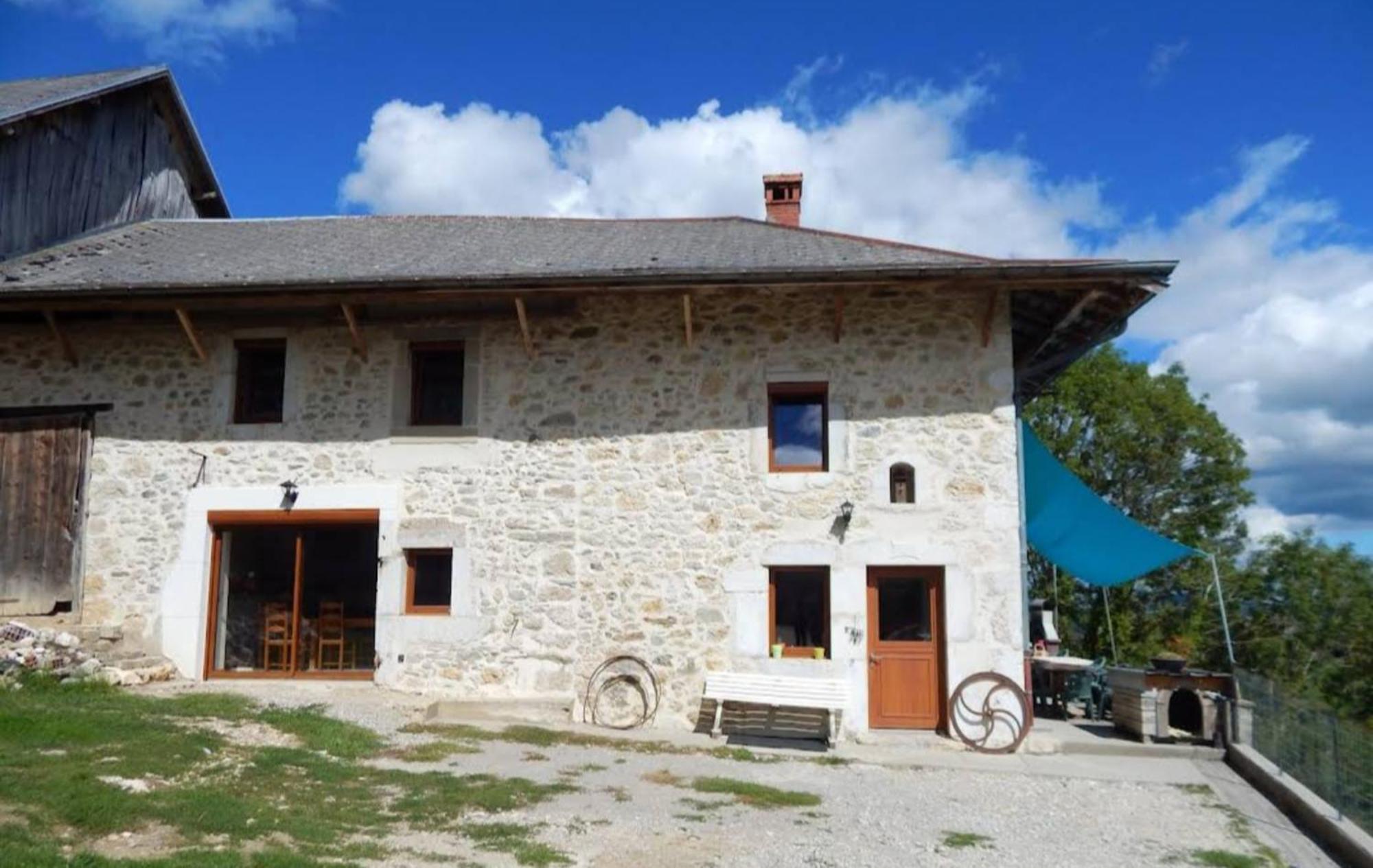 Les Bellevues Hotel Moye Exterior foto