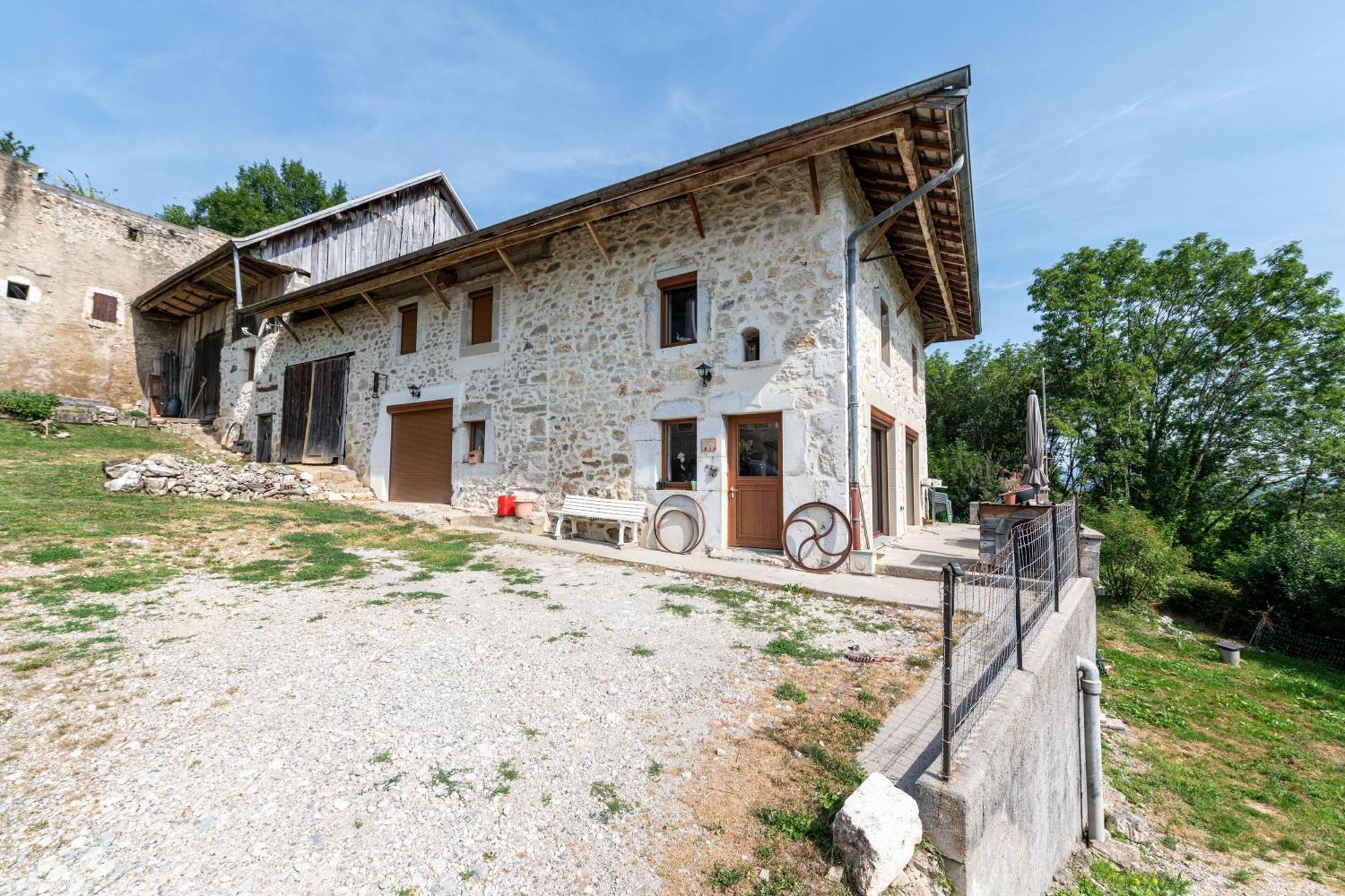 Les Bellevues Hotel Moye Exterior foto